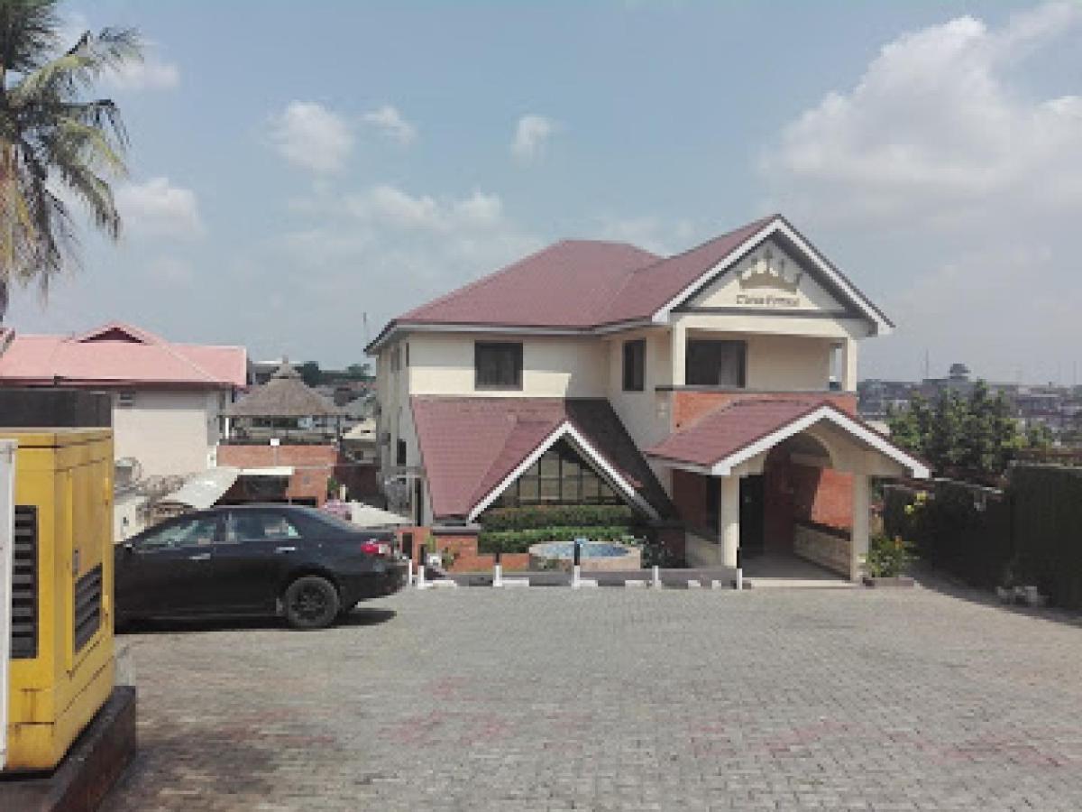 Room In Lodge - Choice Suites 111 Formerly Crown Cottage Hotel Ikeja Exteriér fotografie