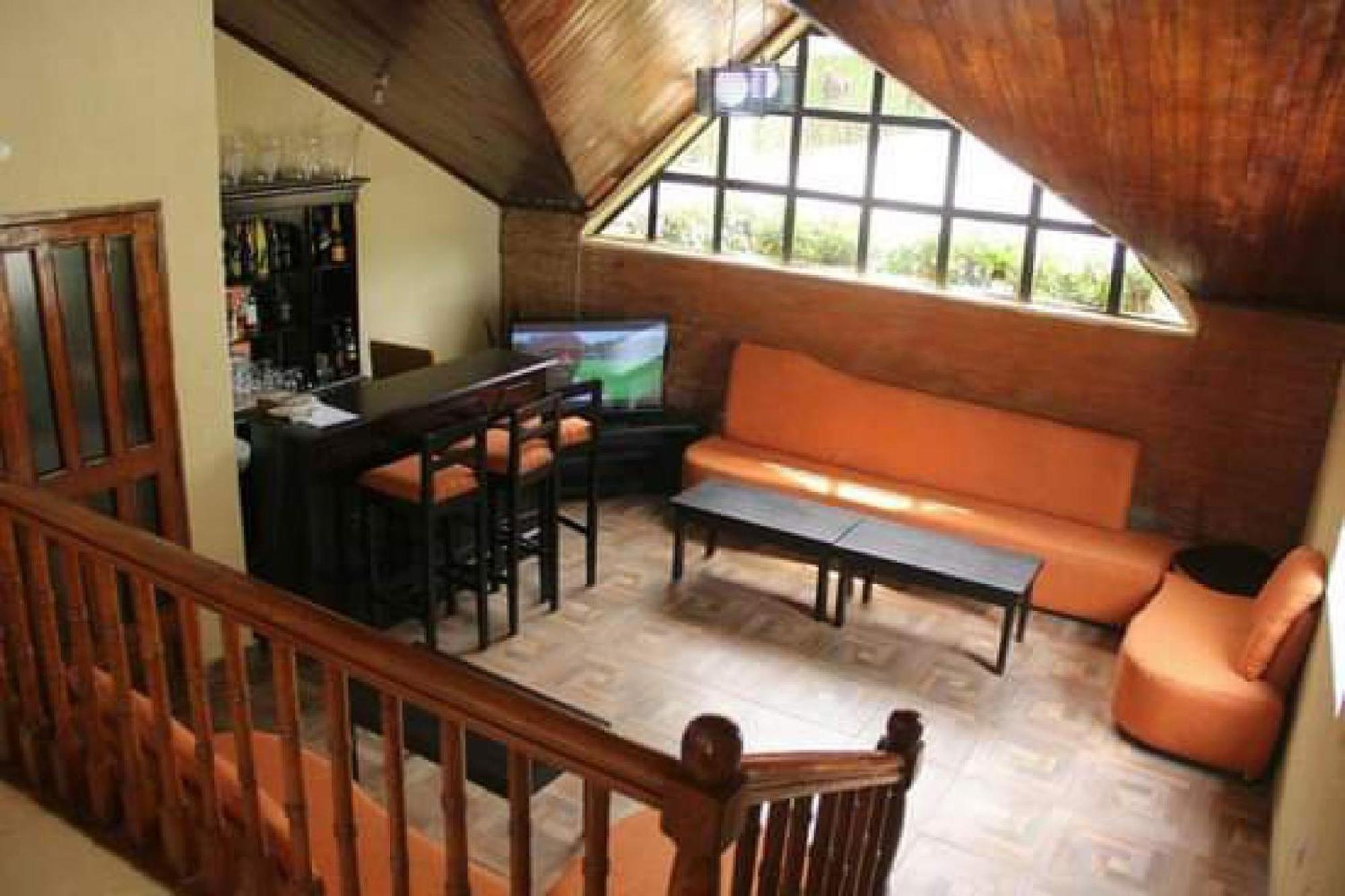 Room In Lodge - Choice Suites 111 Formerly Crown Cottage Hotel Ikeja Exteriér fotografie